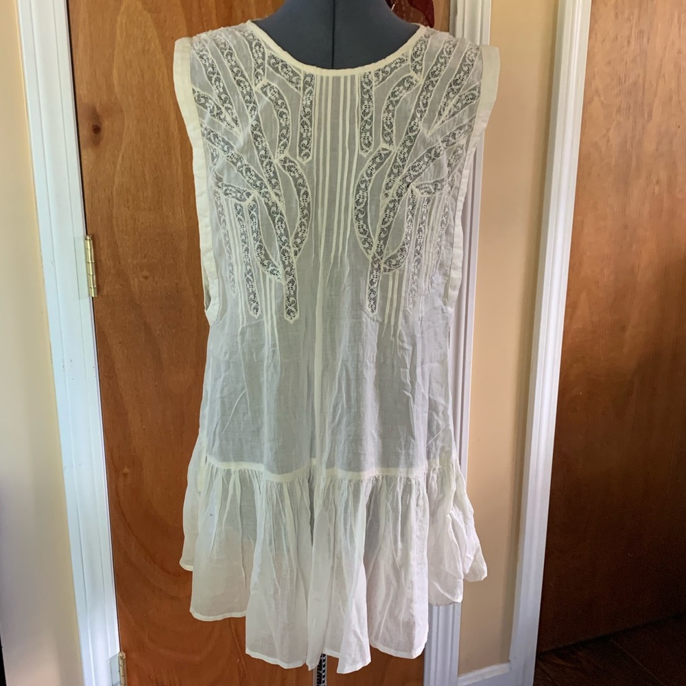Free People lacy tunic size M